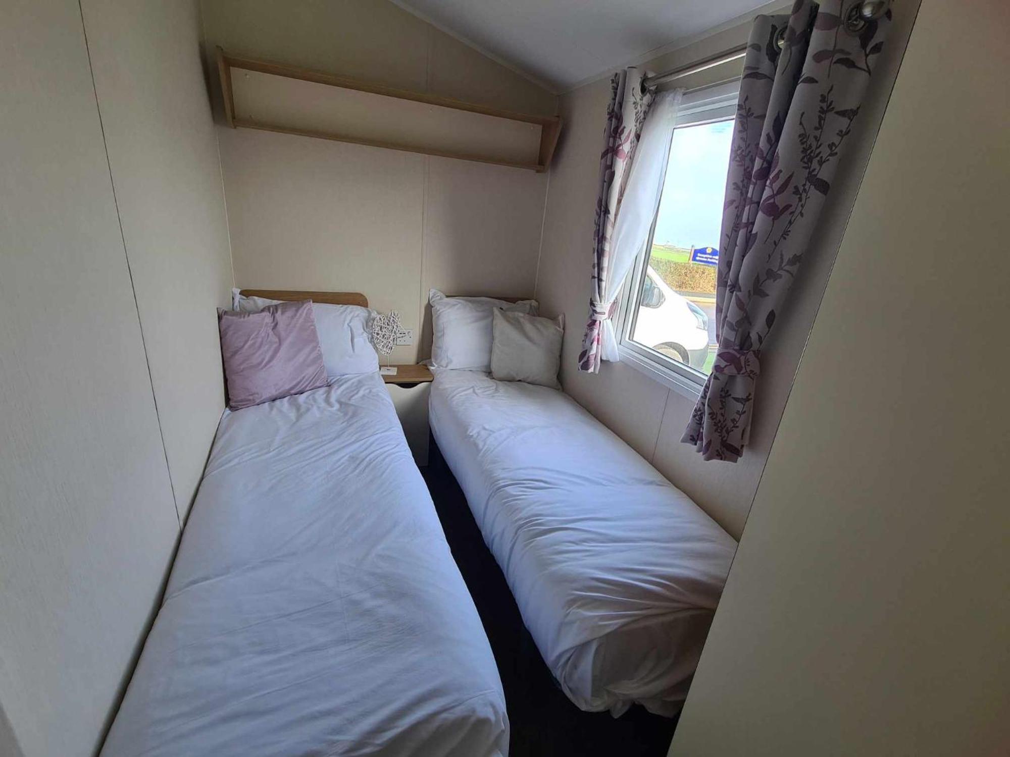 Happy Days Caravan Primrose Valley Filey Exterior photo